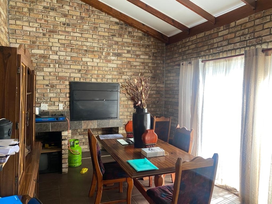 3 Bedroom Property for Sale in Waterval East North West